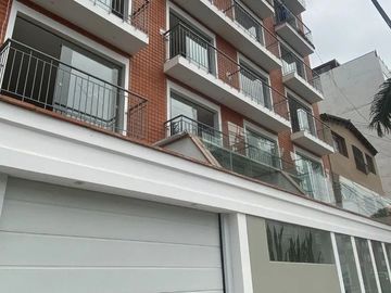 LINDO FLAT DE ESTRENO 4TO PISO, VISTA EXTERIOR , BARRANCO LIMITE CON MIRAFLORES