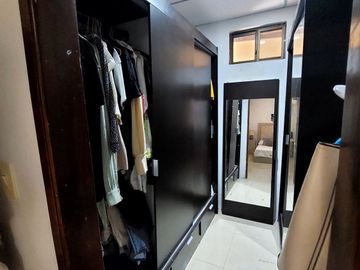 Vendo Casa en La Joya de 3 Dorm. y Garage Techado, 136 m² de Construccion.