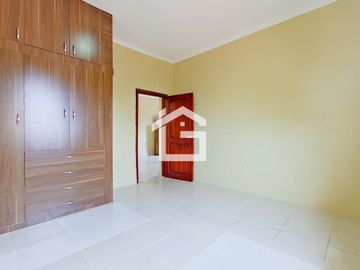 Casa Con Piscina En Venta en El Cambio, Provincia de El Oro