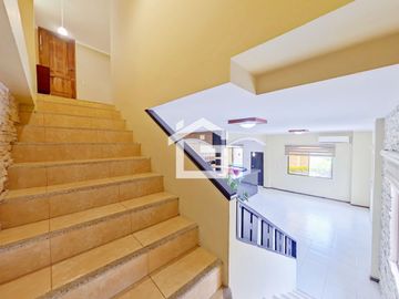 Casa Con Piscina En Venta en El Cambio, Provincia de El Oro