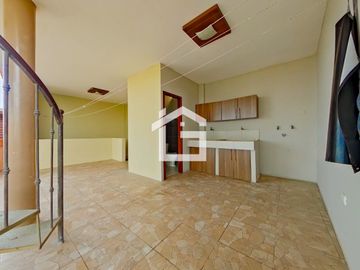 Casa Con Piscina En Venta en El Cambio, Provincia de El Oro