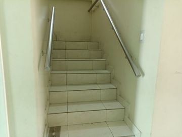 EN VENTA CASA MÁS DEPARTAMENTO CUMBRES- CEIBOS
