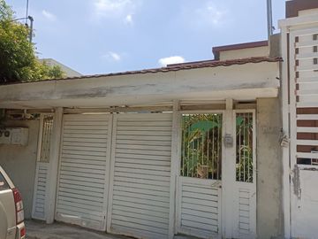 EN VENTA CASA MÁS DEPARTAMENTO CUMBRES- CEIBOS