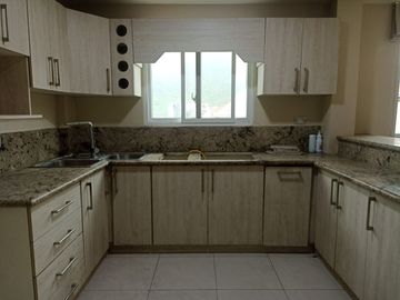 EN VENTA CASA MÁS DEPARTAMENTO CUMBRES- CEIBOS