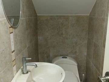 EN VENTA CASA MÁS DEPARTAMENTO CUMBRES- CEIBOS