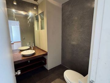 Pent House de 282 m² Totalmente Impecable en con Vista a La Calle en San Borja