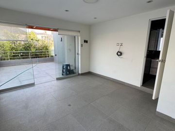 Pent House de 282 m² Totalmente Impecable en con Vista a La Calle en San Borja
