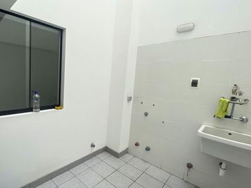 Surco CHACARILLA - Dúplex PRIMER PISO Frente a PARQUE de 3-4dorm + Terraza + 2cocheras