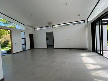 Casa Campestre para el Arriendo ubicada en cerritos