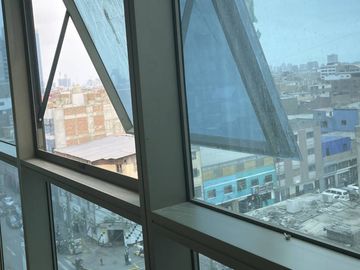 En Venta - ¡Local Estratégico en Gamarra en Venta! Perfecto Para tu Negocio