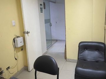 En Venta - ¡Local Estratégico en Gamarra en Venta! Perfecto Para tu Negocio