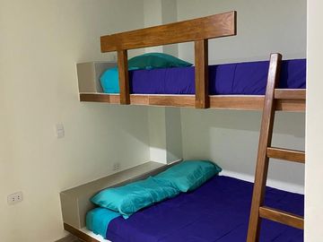 VENTA DE HERMOSO DEPARTAMENTO AMOBLADO EN PLAYA EL REVES EN PUNTA NEGRA