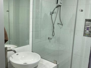 VENTA DE HERMOSO DEPARTAMENTO AMOBLADO EN PLAYA EL REVES EN PUNTA NEGRA