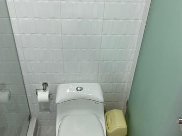VENTA DE HERMOSO DEPARTAMENTO AMOBLADO EN PLAYA EL REVES EN PUNTA NEGRA