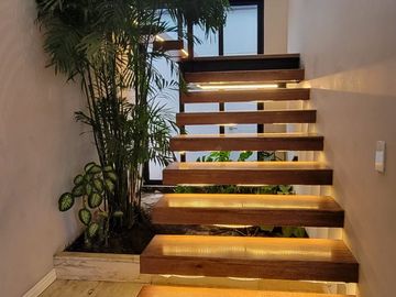 vendo preciosa casa de lujo en San Patricio, Cumbayá