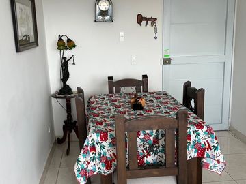 HERMOSO APARTAMENTO EN RIONEGRO ANTIOQUIA, EXCELENTE ESTADO