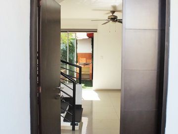 CASA EN VENTA EN LOMAS DEL MARQUÉS