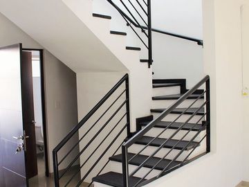 CASA EN VENTA EN LOMAS DEL MARQUÉS