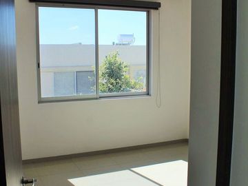 CASA EN VENTA EN LOMAS DEL MARQUÉS