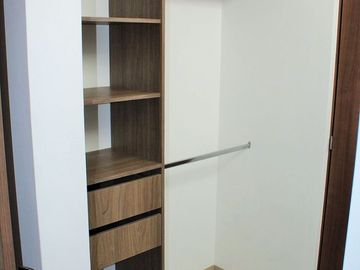 CASA EN VENTA EN LOMAS DEL MARQUÉS