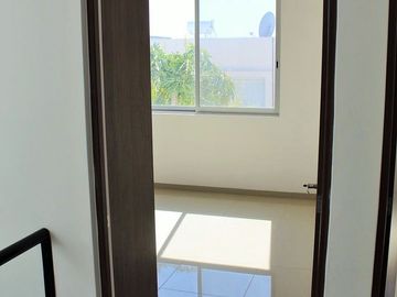 CASA EN VENTA EN LOMAS DEL MARQUÉS