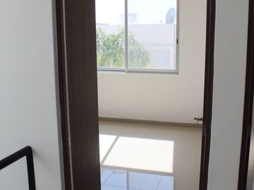 CASA EN VENTA EN LOMAS DEL MARQUÉS