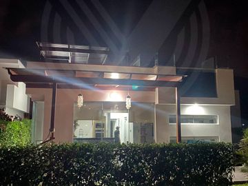 OPORTUNIDAD!!! SE VENDE LINDA CASA DE CAMPO Y PLAYA EN CONDOMINIO DE CHOCALLA