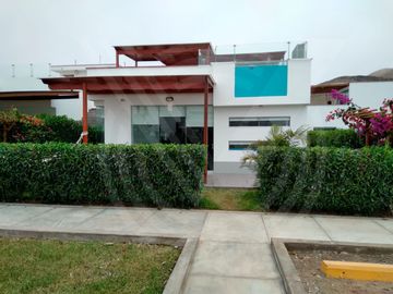 OPORTUNIDAD!!! SE VENDE LINDA CASA DE CAMPO Y PLAYA EN CONDOMINIO DE CHOCALLA