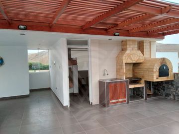 OPORTUNIDAD!!! SE VENDE LINDA CASA DE CAMPO Y PLAYA EN CONDOMINIO DE CHOCALLA