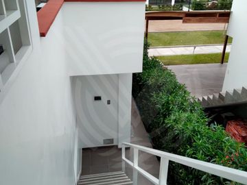 OPORTUNIDAD!!! SE VENDE LINDA CASA DE CAMPO Y PLAYA EN CONDOMINIO DE CHOCALLA