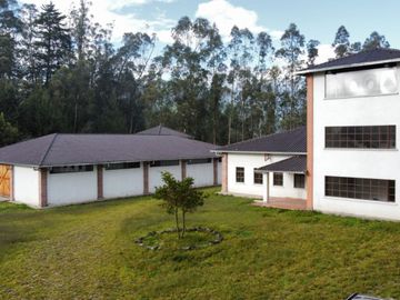 VENDO QUINTA EN MACHACHI - HUALILAGUA