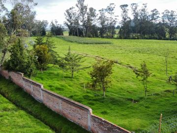 VENDO QUINTA EN MACHACHI - HUALILAGUA