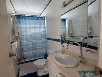 En venta bonita casa de 4 dormitorios en Kennedy Nueva