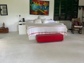 VENTA DE CASA QUINTA EN CARMEN DE APICALA CON PISCINA PRIVADA