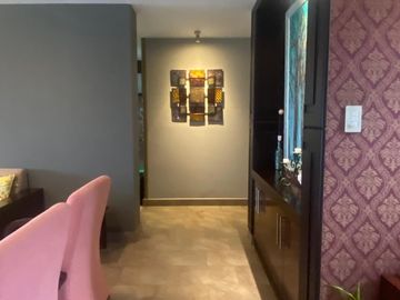 HERMOSA CASA EN CUMBAYA EXCELENTE UBICACION