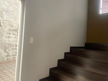 HERMOSA CASA EN CUMBAYA EXCELENTE UBICACION