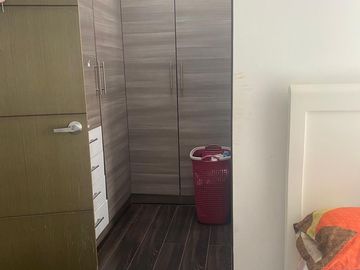 HERMOSA CASA EN CUMBAYA EXCELENTE UBICACION