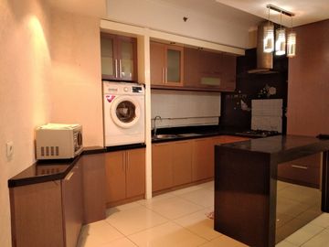 DISEWAKAN WATERPLACE RESIDENCE TOWER F 3BR FURNISHED LANTAI SEDANG