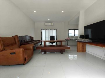 Townhouse for sale, Village Villa Albello Rama 9 - Srinakarin, 155.06 sq m.
