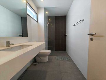 Townhouse for sale, Village Villa Albello Rama 9 - Srinakarin, 155.06 sq m.