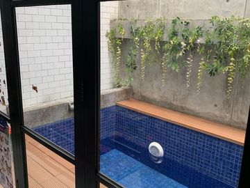DIJUAL RUMAH KOKOH MINIMALIS 2 LANTAI SIAP HUNI @ AREA GUNUNGBATU SAYAP PASTEUR BANDUNG