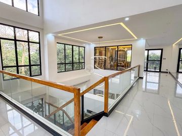 🌟 FOR SALE: Brand New Five-Storey House & Lot in Ayala Westgrove Heights, Silang, Cavite 🌟