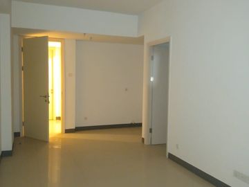 SEWA TAHUNAN MURAH POL BENSON TOWER 1BR UNFURNISHED