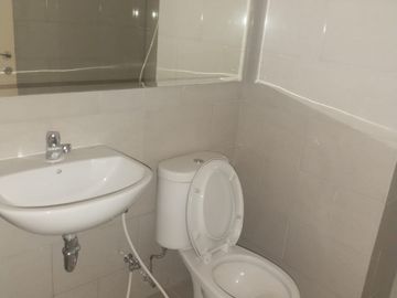 SEWA TAHUNAN MURAH POL BENSON TOWER 1BR UNFURNISHED