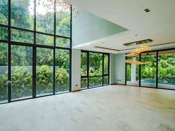 🌟 FOR SALE: House & Lot with Infinity Pool in Ayala Westgrove Heights, Silang, Cavite 🌟
