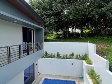 🌟 FOR SALE: Three-Storey House with Basement in Ayala Westgrove Heights, Silang, Cavite 🌟