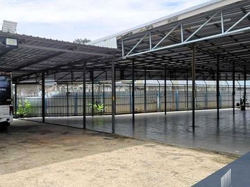 Showroom for sale on the main road, land size 1-2-38.00 rai, Wang Thong, Phitsanulok.