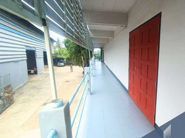 Showroom for sale on the main road, land size 1-2-38.00 rai, Wang Thong, Phitsanulok.