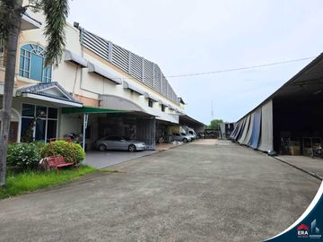Land for sale with buildings, showroom building, warehouse, on Mittraphap Road (Phitsanulok-Wang Thong)