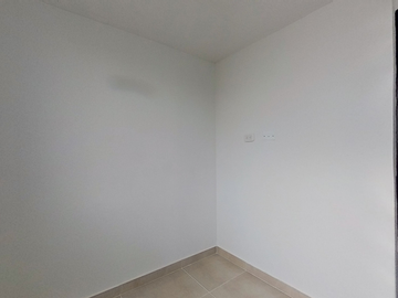 SE VENDE APARTAMENTO EN GILMAR
